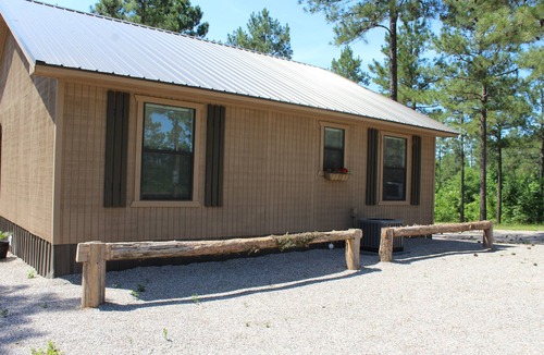 Murfreesboro Cabin | Crosscut Cabins- Minutes from Lake, River, & Diamond Mine! Private Hiking Trail!