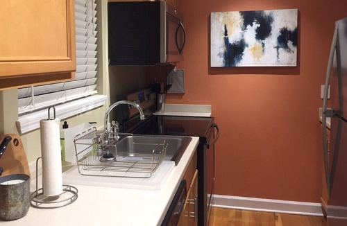 Virginia Highland Condo | Cut,Clean, Affordable! Virginia Highlands, Ponce City Market, Beltline Location