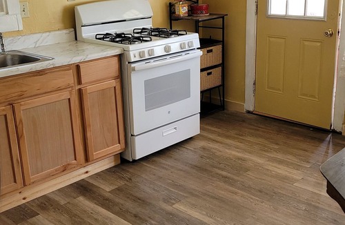 Wawarsing House | Cute home in Kerhonkson NY. This home is minutes to many popular destinations
