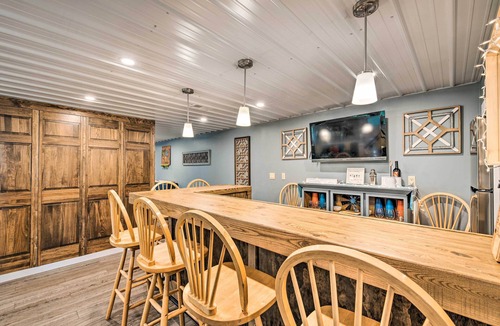 Rebuck House | Deck & Game Room: Home in Pennsylvania Countryside