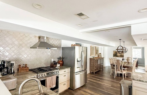 Fort Ann House | Dockside Estate- Spacious 2-home Estate, Hot Tubs, Lake Access, Gameroom