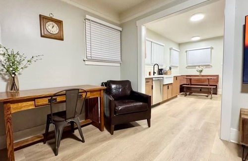San Jose House | Downtown Gem: 2BR Historic Spanish Bungalow Short Walk to SJSU + Parking