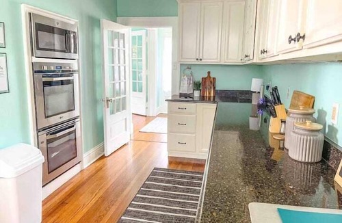 Downtown Little Rock House | Downtown Historic Home Close to Children's Hospital & Main S