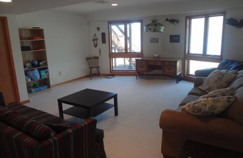 Sybertsville House | Eagle Rock Lake house- EAGLE ROCK PROPERTY OWNERS ONLY - Share lot# when booked