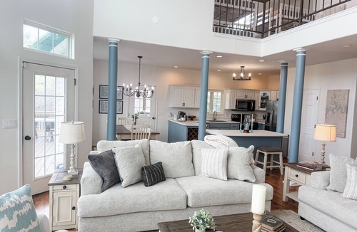 Eagle Rock House | Eagles Landing - Lake Life for up to 12 guests right on Table Rock Lake