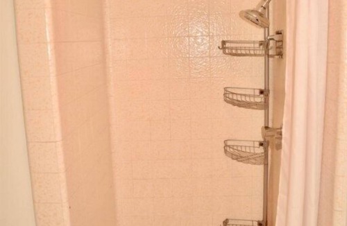 Haight-Ashbury Apartment | Economical One Bedroom in Great Location