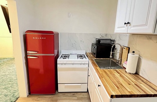 Eldred Apartment | Eldred 1-Bedroom Cozy Retreat unit 2
