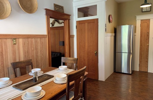 North Beach Condo | Elegant Edwardian North Beach apt with parking