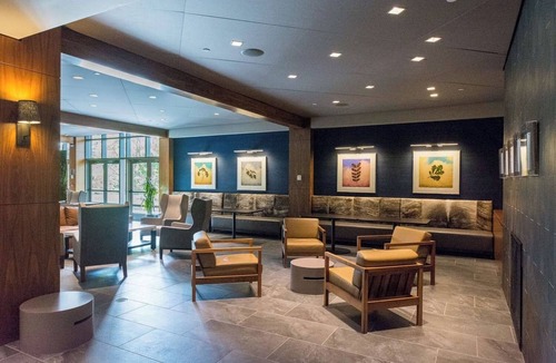 Ossining Hotel | Elegant Stay Near Popular Hudson Valley Attractions | 3 Comfortable Double Rooms