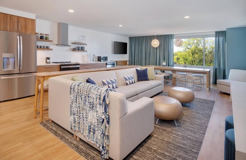 North Buckhead Hotel | Element by Marriott Atlanta Buckhead
