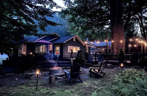Smallwood House | Enchanted Fox Dell Cottage