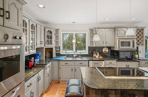 Warwick House | Enchanting Paradise with Pool & Hot Tub