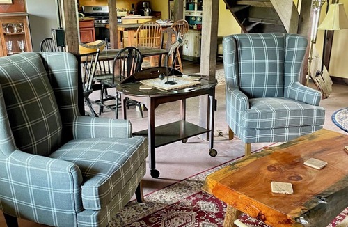 Town of White Creek Cottage | English style Cottage with Master bedroom bath, loft with sleeper, sleeps four.