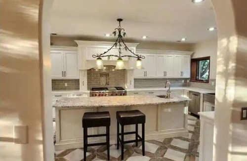 West Orange House | Entire accommodation: villa in West Orange, New Jersey, USA
