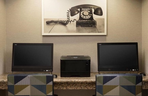 East San Mateo House | Experience the Bay Area with all the comforts of home