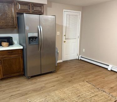 New Haven Apartment | FOR LONGTERM RENTAL 3 BR NEAR YALE SCIENCE CENTER-MUNSON St