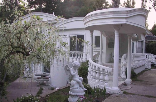 Mill Valley House | FOR ROMANTICS AND ARTISTS! So peaceful at night, you can hear the stars!