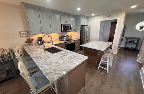 Port St. Joe House | Fully Remodeled 2025 Beachfront Escape- Pet Friendly- Steps to Sand & Gulf Views