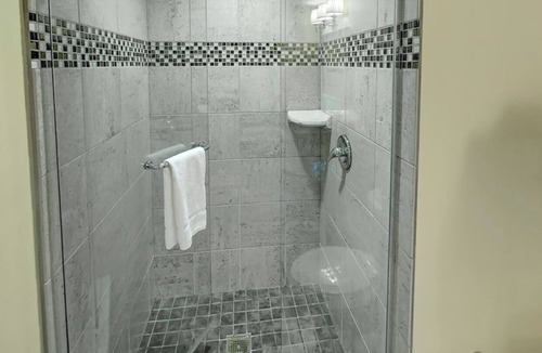 Theater District Resort | Great location for super bowl! near Union Square and Wharf !