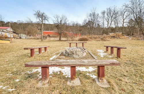 Danville House | Group Getaway w/Fire Pit: Near Susquehanna River!