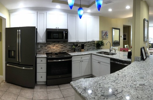 Navarre Beach Condo | Gulf Front! Pool! 3 En-suites! Million Dollar View! Pool! Free Beach Service!