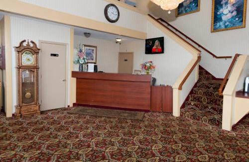 Hampton Falls Hotel | Hampton Falls Inn