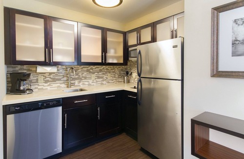 Amherst Apartment | Hearing-Accessible 1BR Suite | Free Breakfast