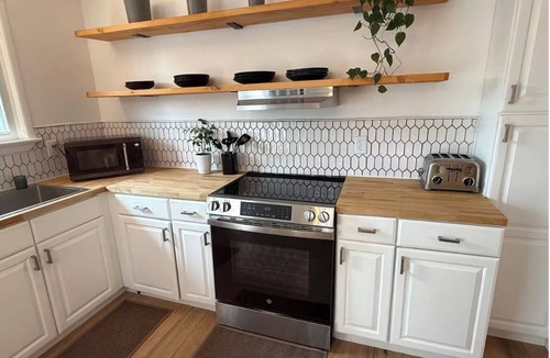 Hummelstown House | Hershey Haven – Game Room, Fire Pit, Minutes to Park!