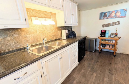 Hummelstown House | Hershey Music Box 2 - Duplex near HersheyPark, Giant Center, Hershey, Palmyra
