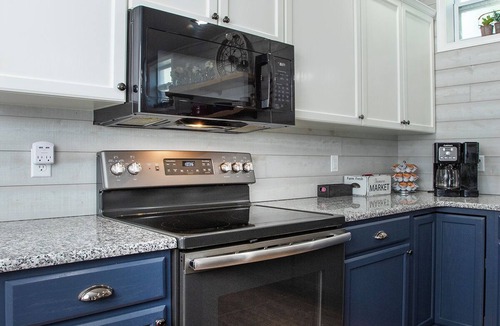 Hummelstown House | Hersheypark 3.4 miles-Open floor plan