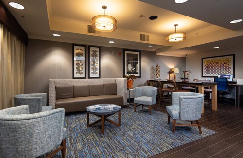 Castro Valley Hotel | Holiday Inn Express Castro Valley - I-580 by IHG
