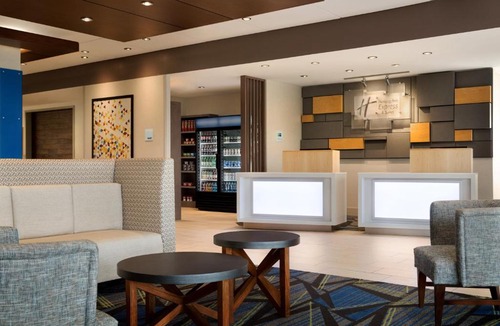 Clear Spring Hotel | Holiday Inn Express & Suites Clear Spring by IHG
