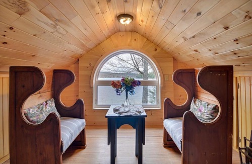 Mercer House | Hot Tub & Boat Dock! Belgrade Lakes Family Cabin