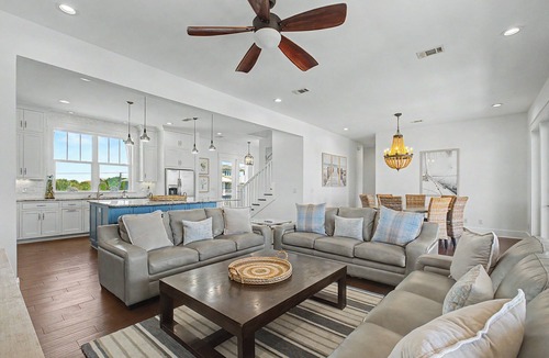 Toilla Segunda House | Incredibly Gorgeous Gulf View Home w/Pool; Spacious kitchen. Pets Welcome.