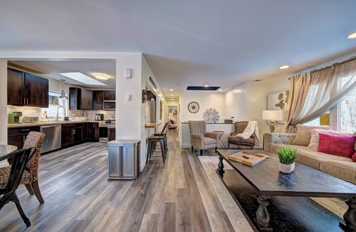 Tafton House | Just another GEM W Hot Tub and Seasonal HUGE POOL NEW TO VRBO