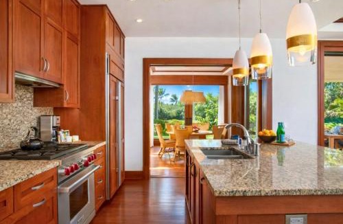 Montage Kapalua Bay Apartment | Kapalua Bay Resort 2 Free Cars KBM Resorts Ocean Views 2 Multi-Listing Units 6 Bedroom MON ML-3815