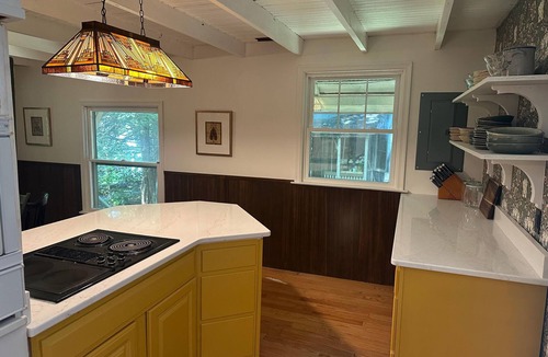 Mount Gretna Heights Cottage | ​Kid-Friendly Woods Hub! Walk to Lake & Shows