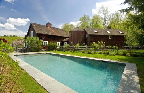 Washington Depot House | "Kielwasser 5BR" 2Hrs NYC,Best Town,Restaurants! HeatedPool,BBQ,4FPs, PoshPadsCT