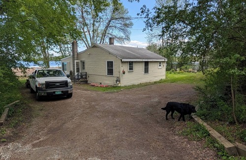 Malletts Bay House | Lake Champlain direct waterfront cottage on lovely Mills Point in Colchester Vt