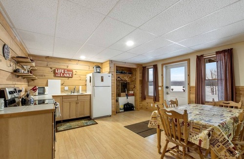 Pittsburg Cabin | Lakefront Cabin Incredible for a Peaceful and Serene Getaway in New Hampshire