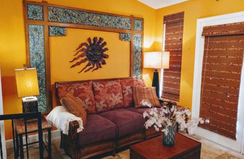 Mid America Apartment | Lakefront Casita - Perfect for couples or families