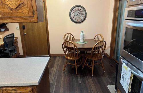 Omaha House | LAKEFRONT HOME - TABLE ROCK LAKE