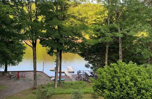 Mongaup Valley House | Lakefront Mid-Century Modern 4 Bedroom Home