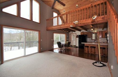 Greentown House | Lakefront on Wallenpaupak with private dock! Saturday-Saturday booking in Summer