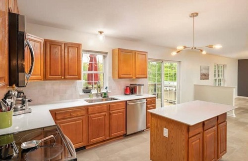 Tobyhanna House | Lakefront - Private Dock, Pool, Boat, Kayaks, Fire Pit, Game Room