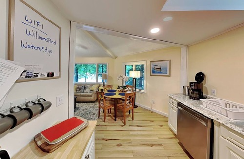 Bucksport Cottage | Lakefront Retreat w/Dock + Kayaks | Near Acadia | Pet Friendly