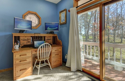 Golden Cabin | Lakeside Ranch Cabin with OPTIONAL HOT TUB