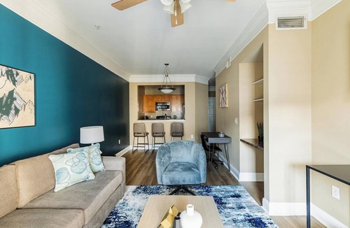 Buckhead Apartment | Landing | Stylish 1BD, Tennis Court, Game Room