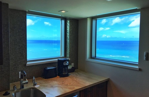 Waikiki Villa | **Last Minute Vacations** Hilton Hawaiian Village Waikiki Beach