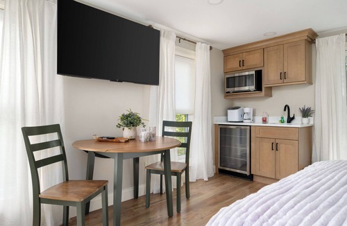 Rome Bed & Breakfast | Lavender Suite